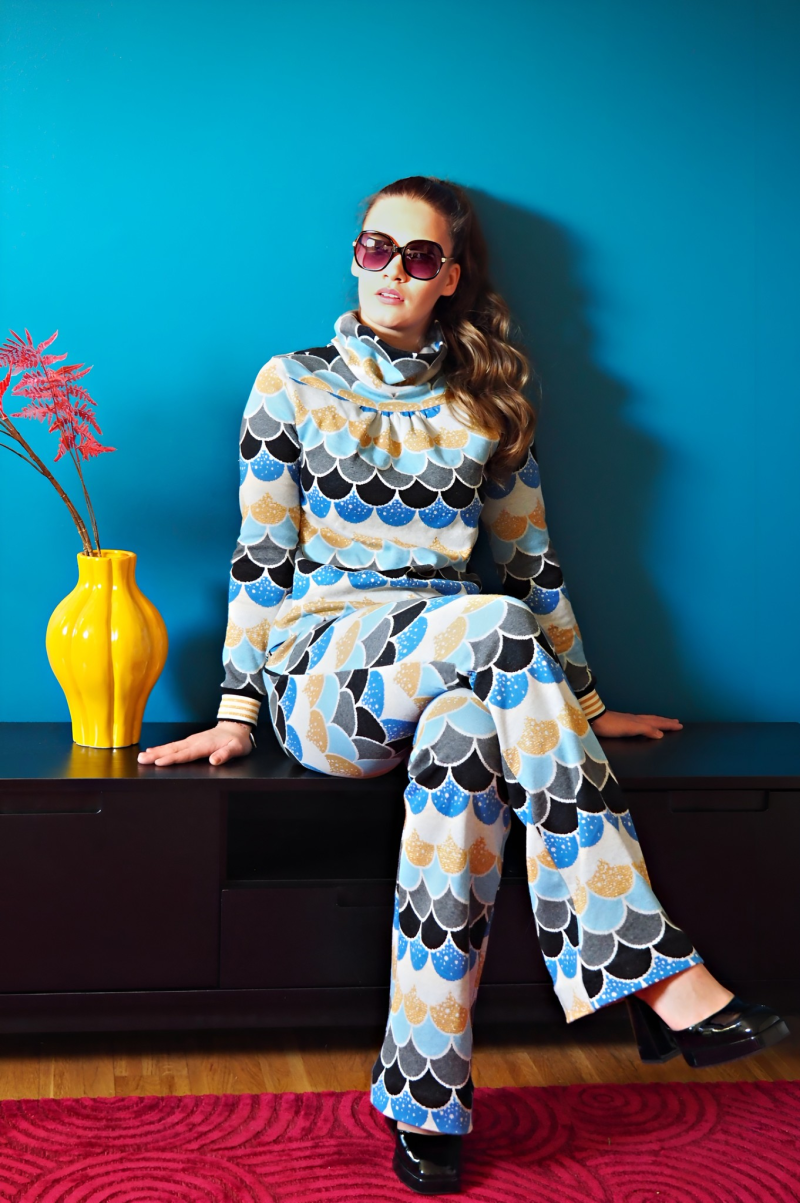Glossy Jacquard Shingles Blauw ALBstoffe