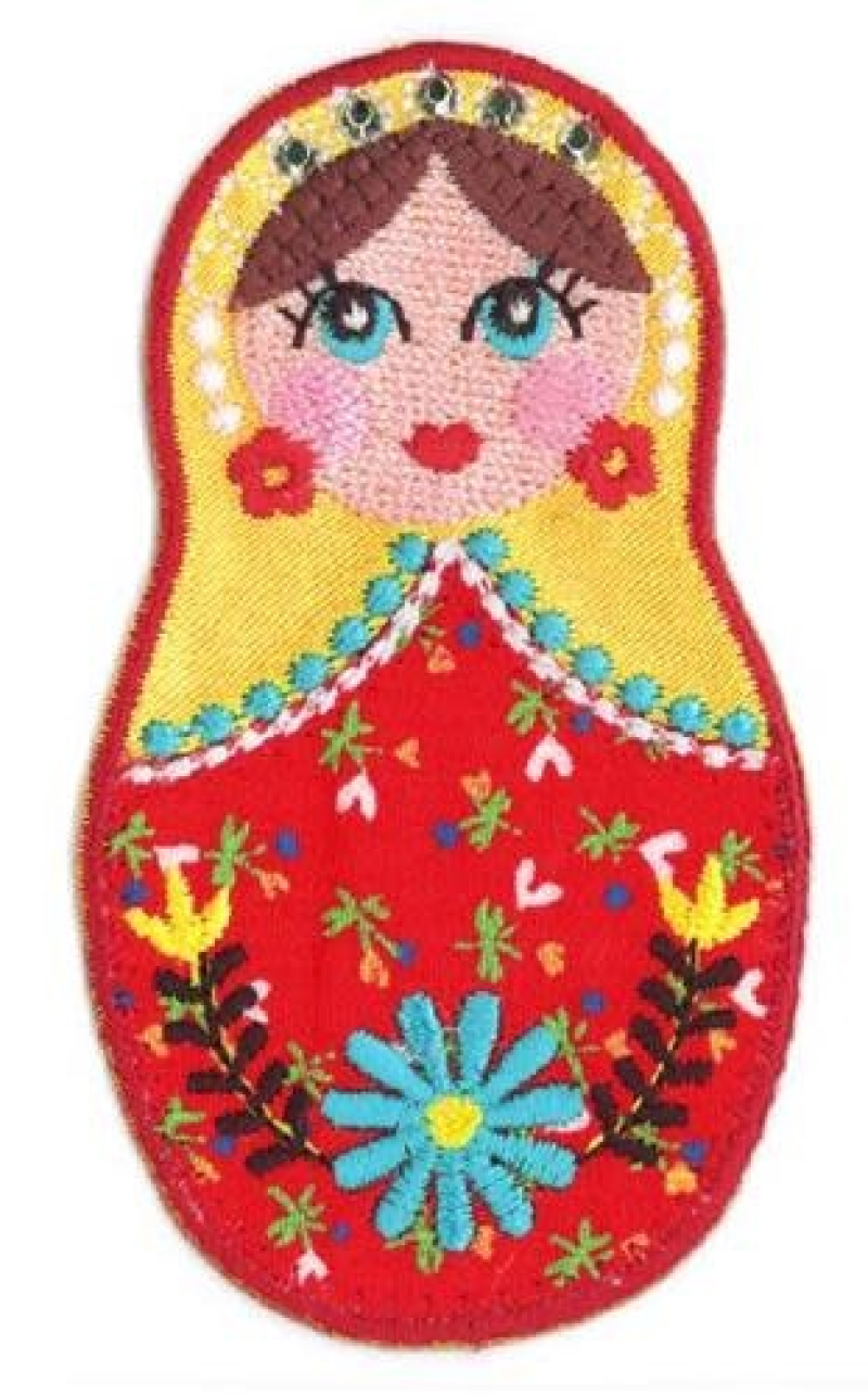 Applicatie Babushka rood. L x B: 80mm x 44mm